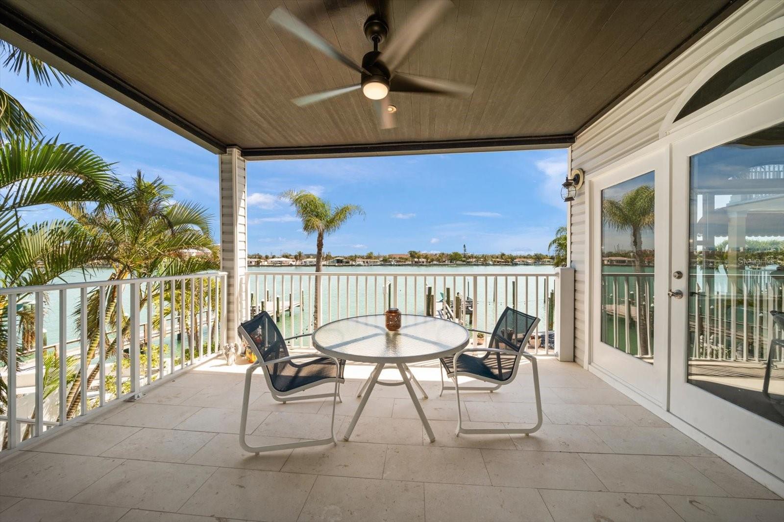 8685 E Bay Dr Property Photo 17