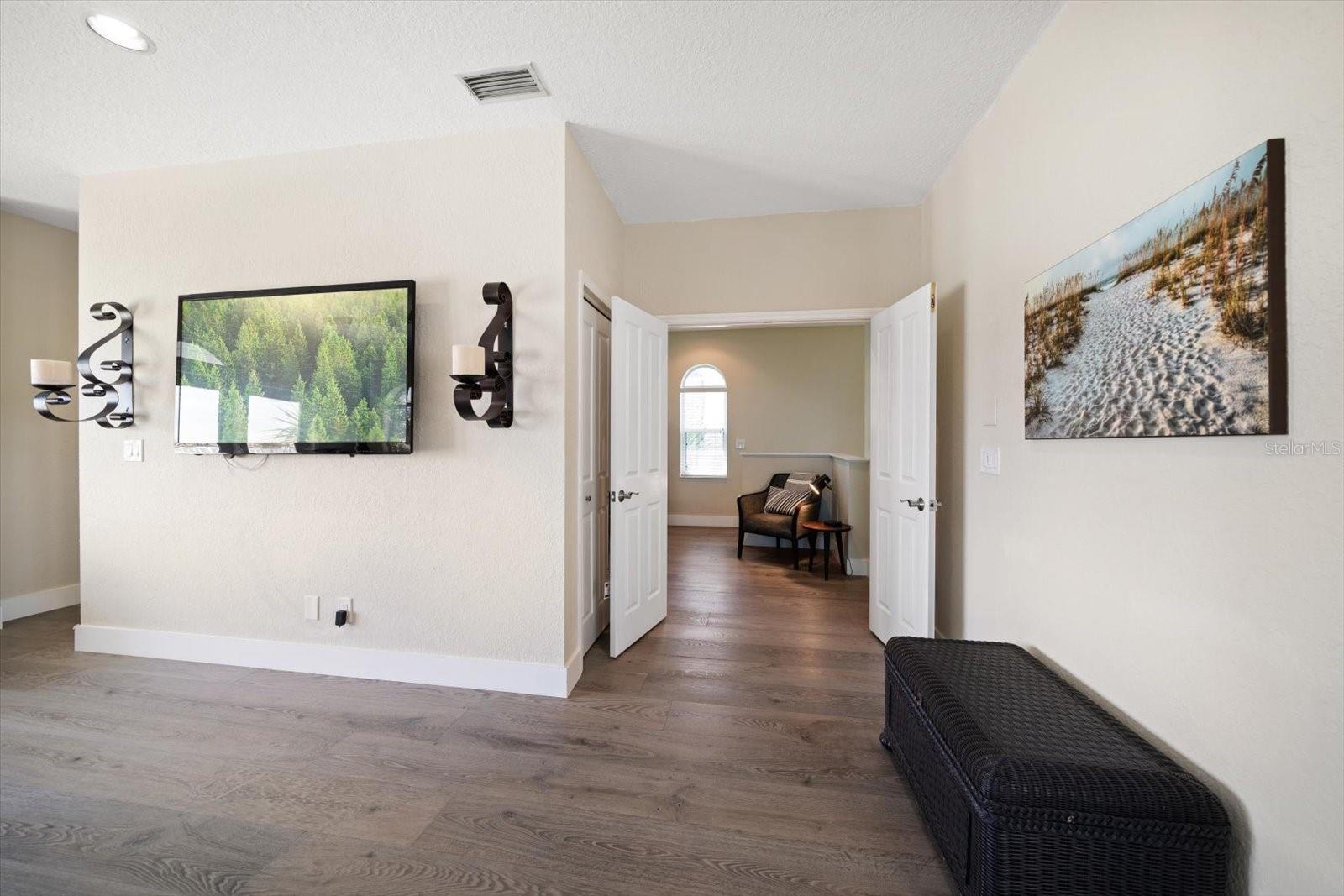 8685 E Bay Dr Property Photo 26