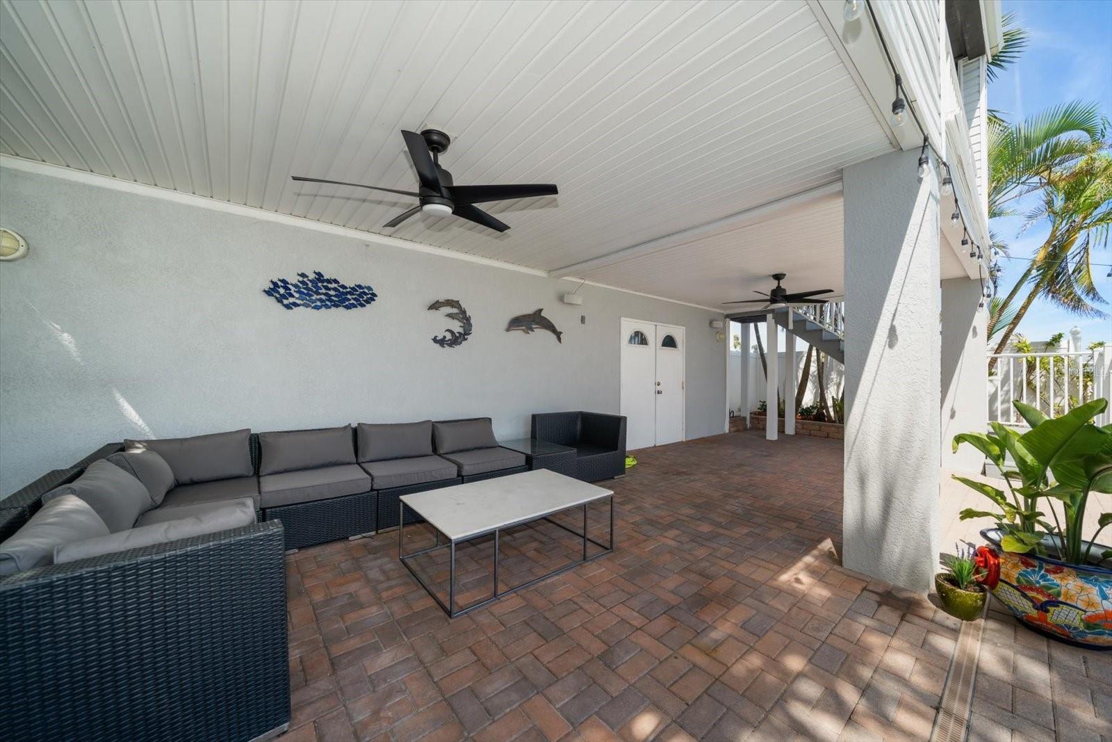 8685 E Bay Dr Property Photo 46
