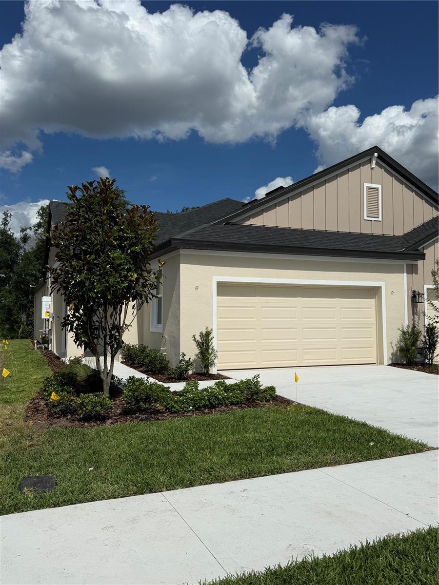 3695 Nandina Cir Property Photo