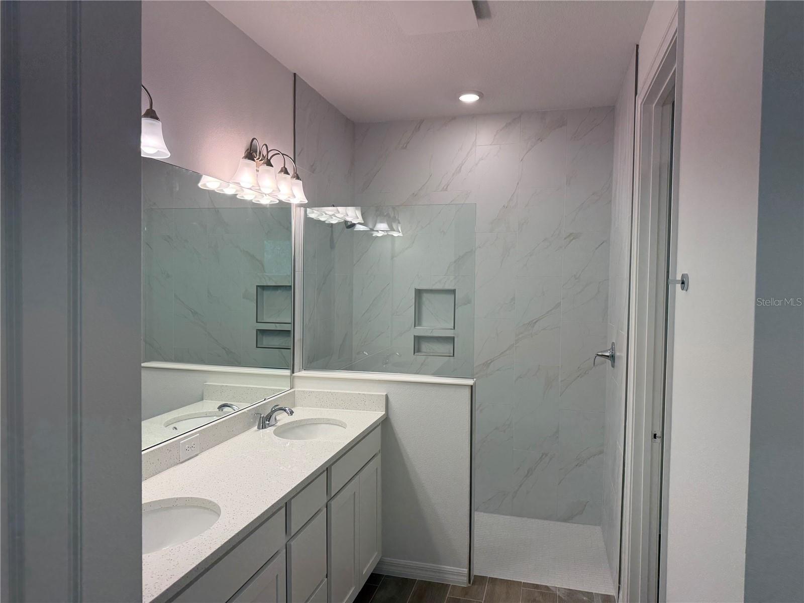 3695 Nandina Cir Property Photo 7