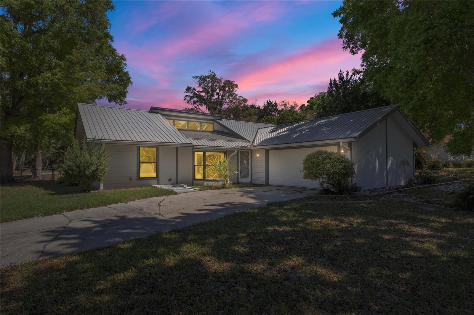11599 W Timberlane Dr Property Photo 1