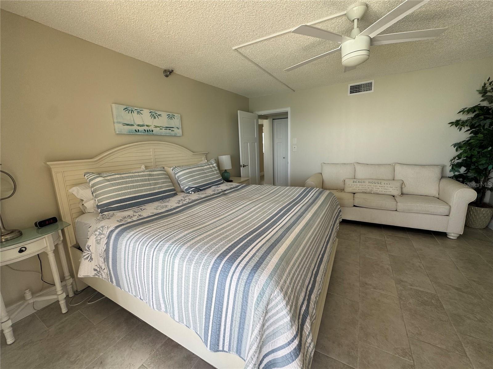 15000 Gulf Blvd #1108 Property Photo 13