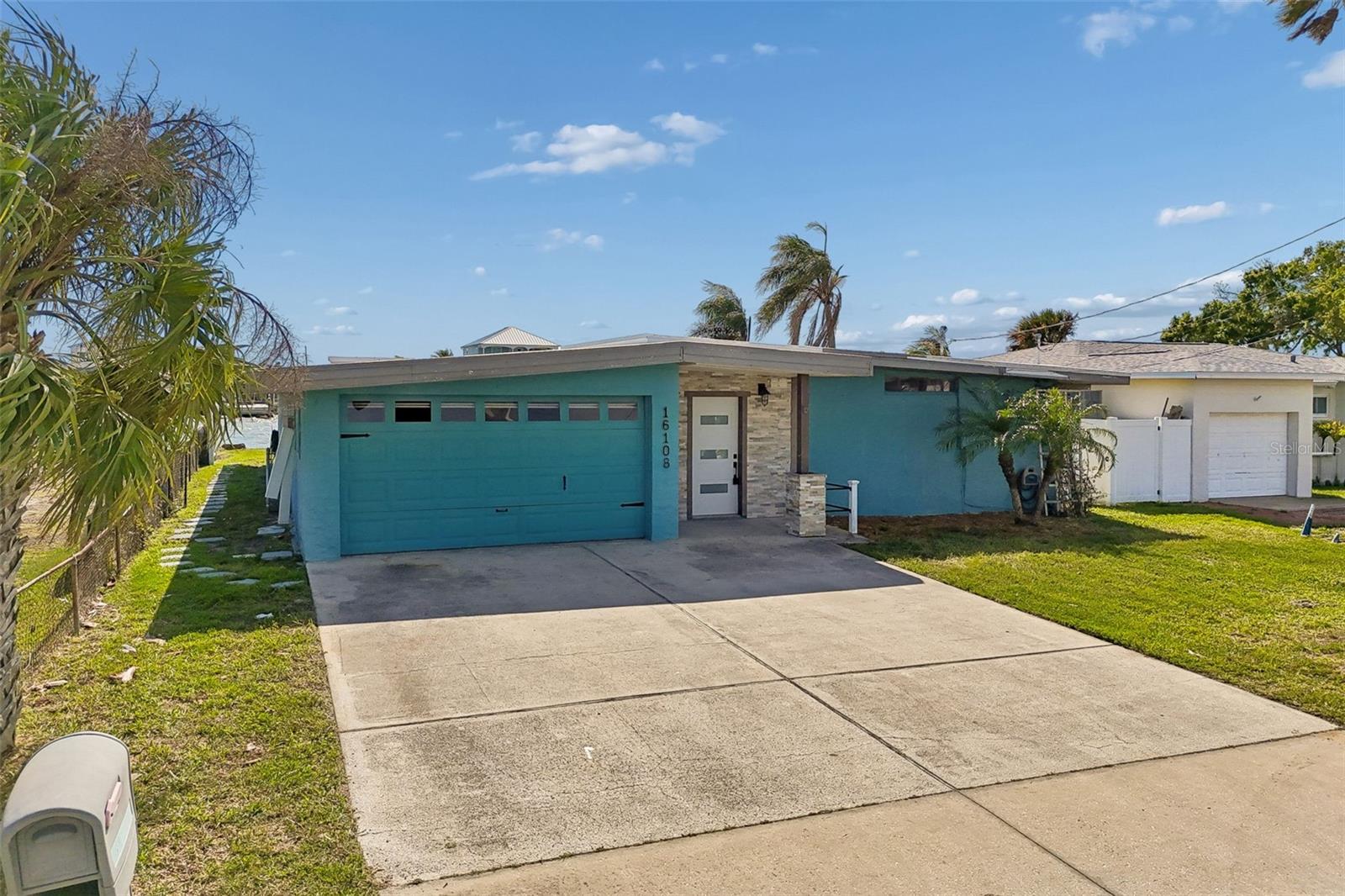 16108 5th St E Property Photo 2