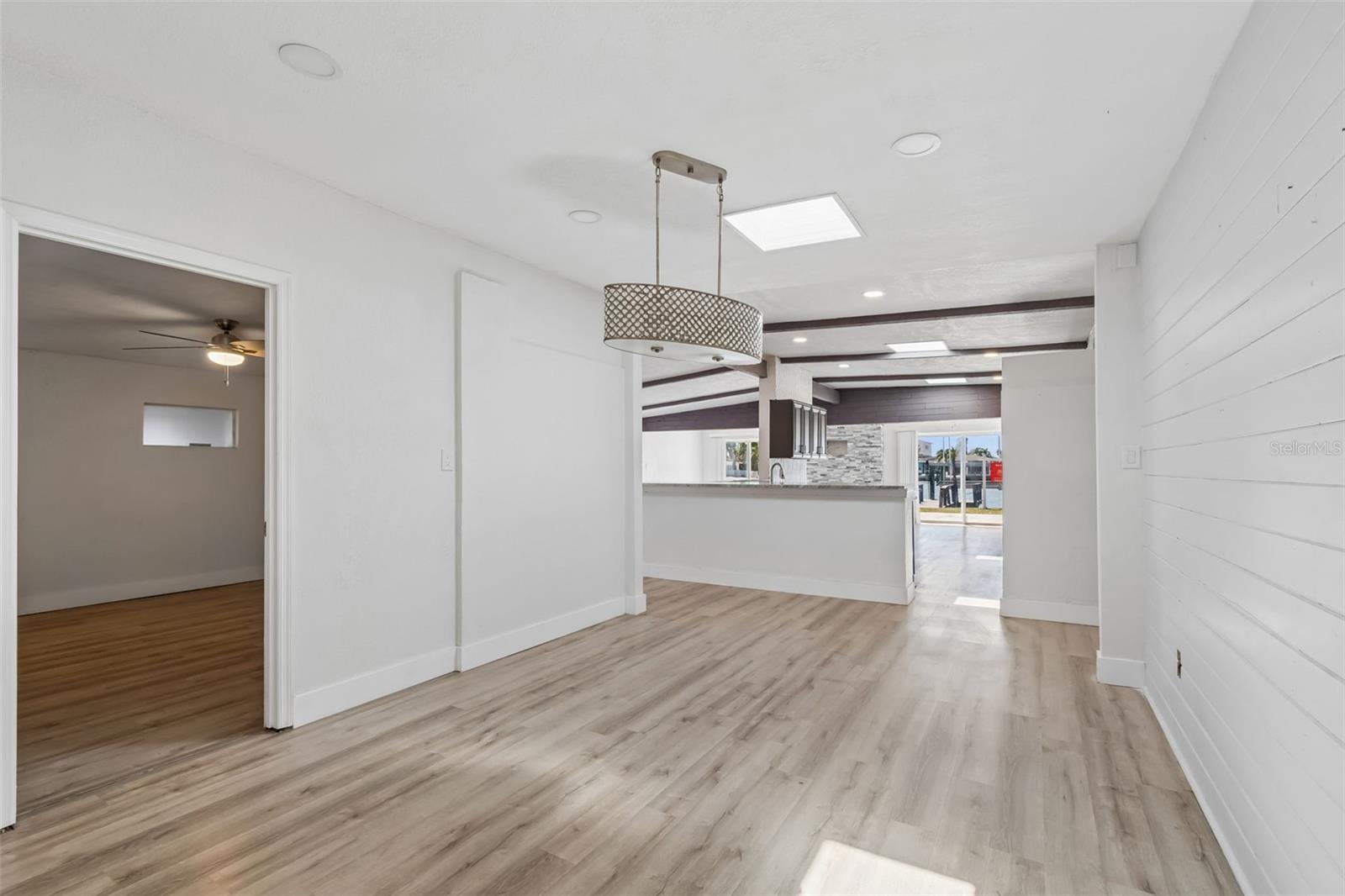 16108 5th St E Property Photo 6