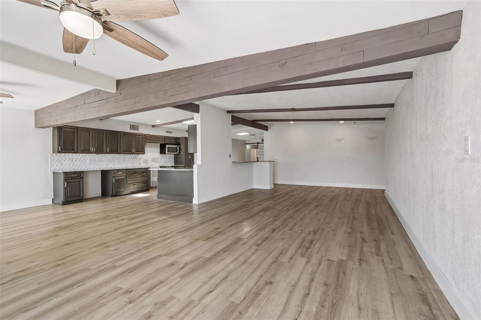 16108 5th St E Property Photo 10