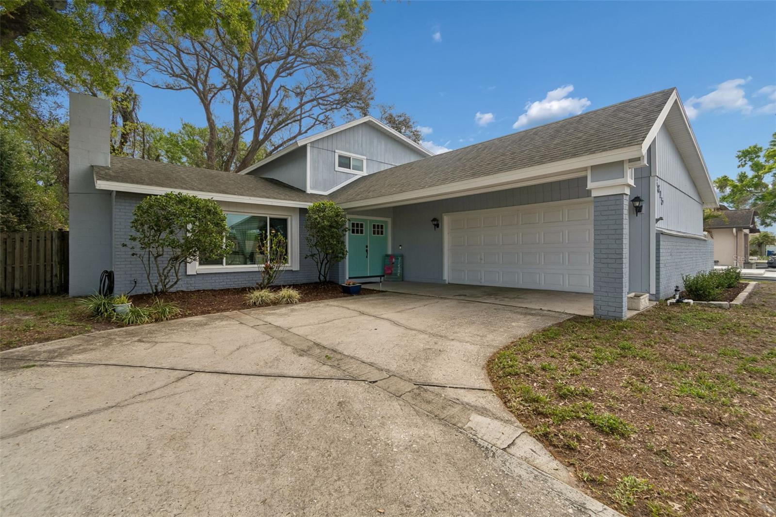 6815 Mitchell Cir Property Photo 1