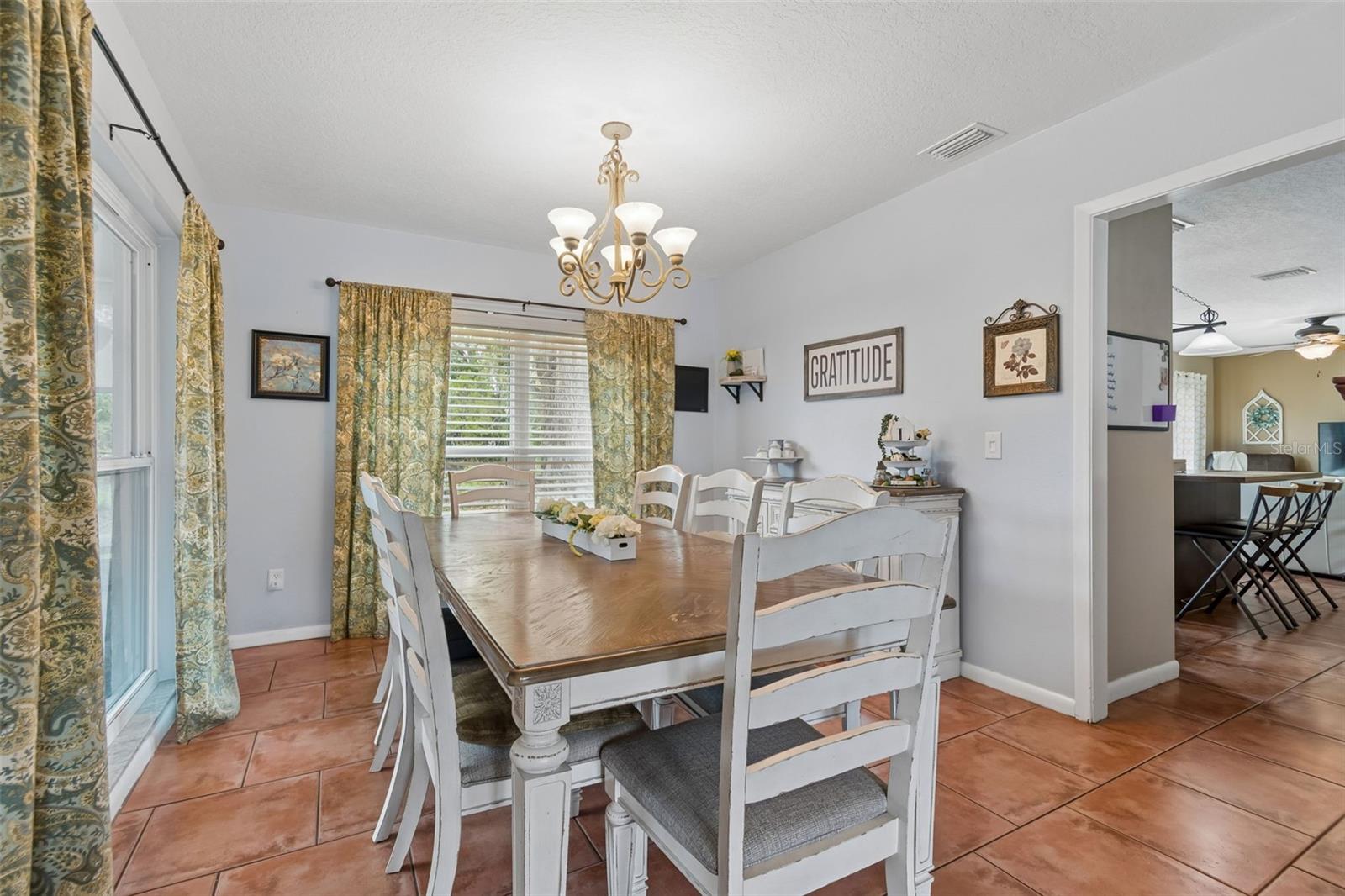 6815 Mitchell Cir Property Photo 14