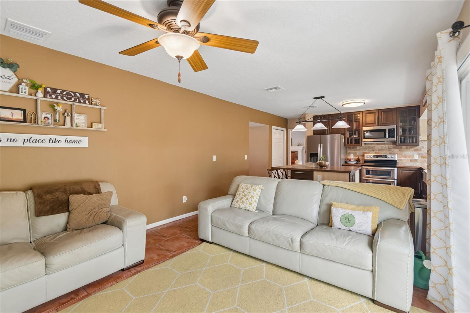 6815 Mitchell Cir Property Photo 26