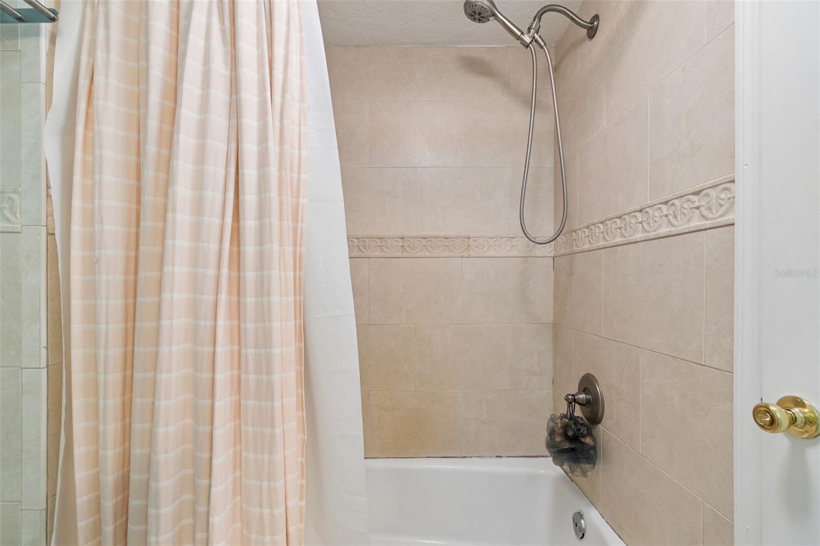 6815 Mitchell Cir Property Photo 45