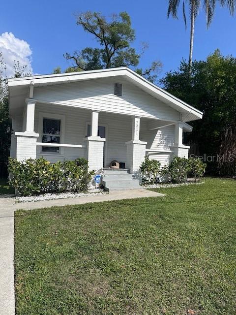 7211 N Taliaferro Ave Property Photo 2