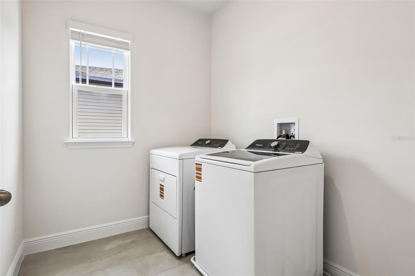 2166 Wildberry Way Property Photo 28