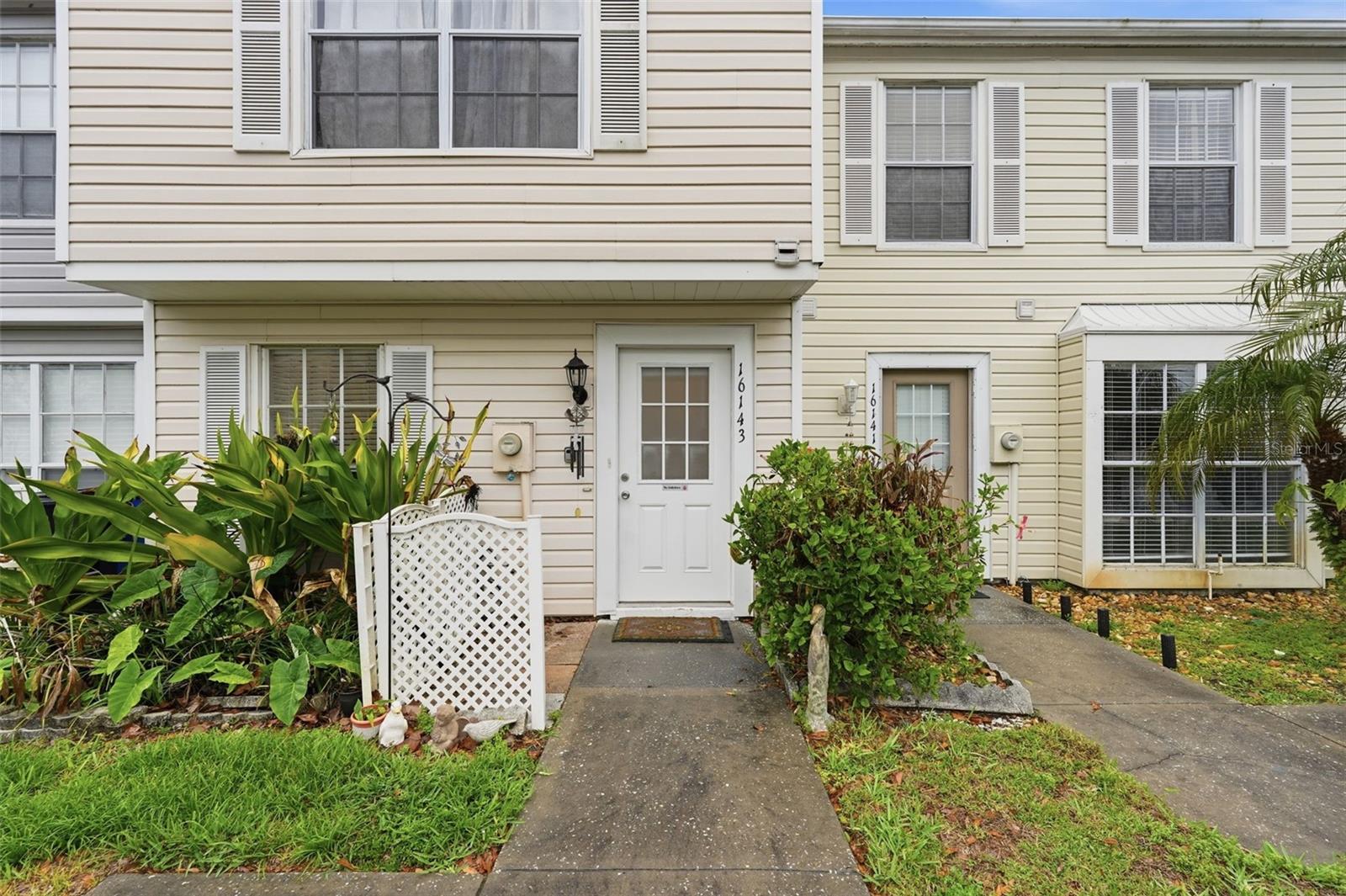 16143 Rambling Vine Dr E Property Photo 1