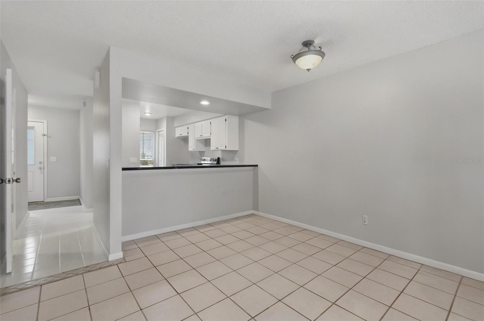 16143 Rambling Vine Dr E Property Photo 11