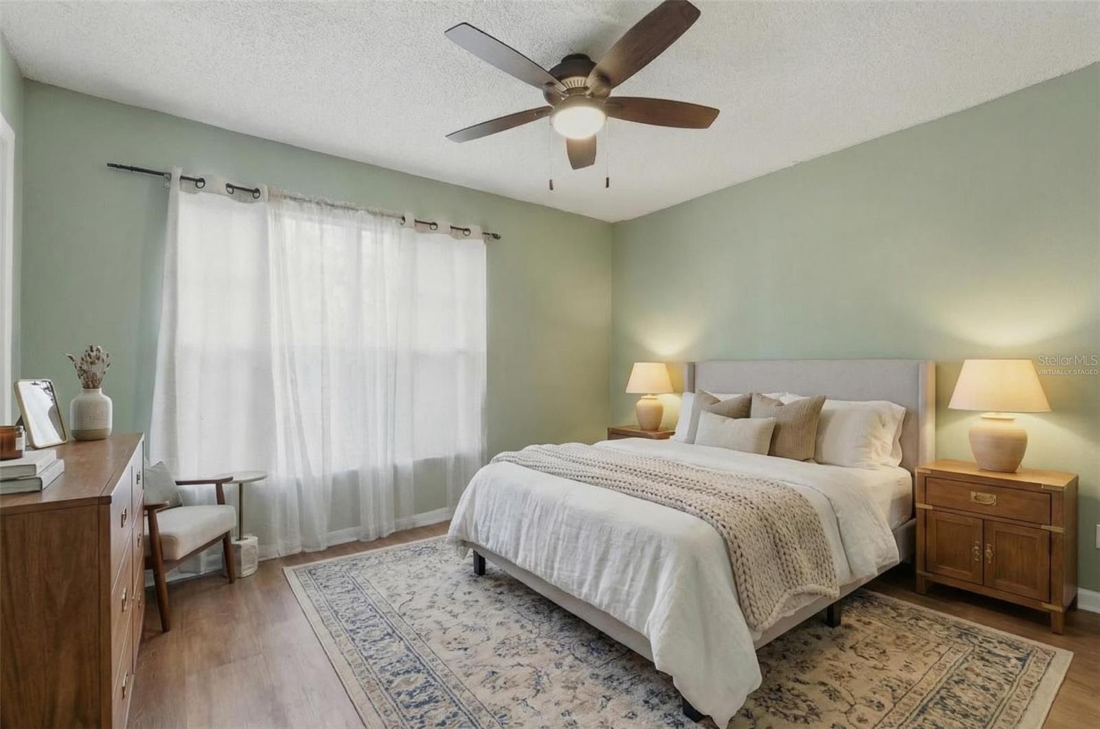 16143 Rambling Vine Dr E Property Photo 23