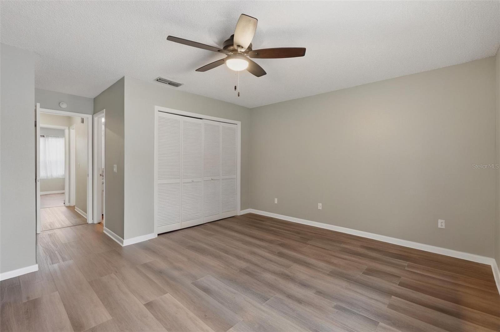 16143 Rambling Vine Dr E Property Photo 30