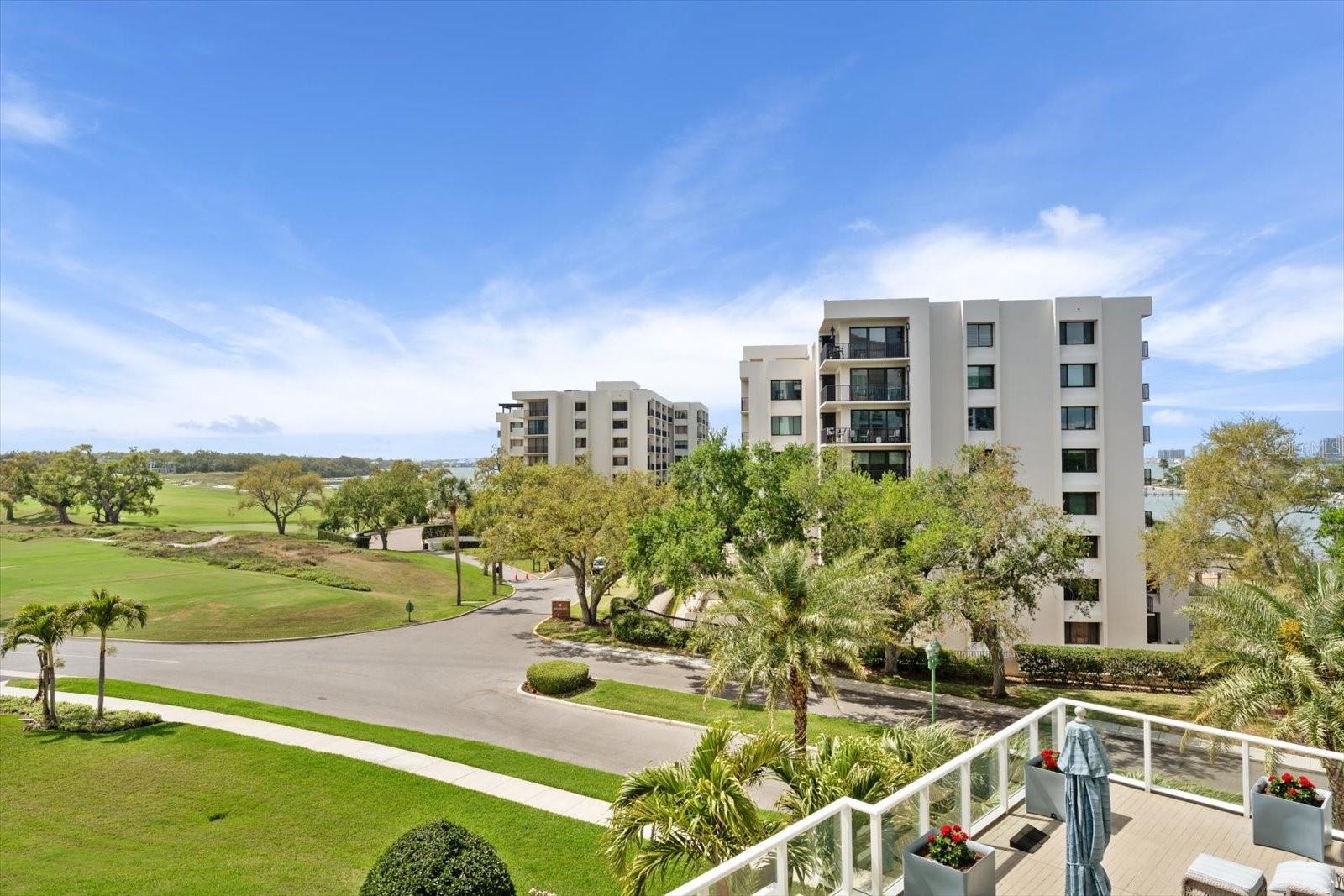 125 Belleview Blvd #302 Property Photo 13