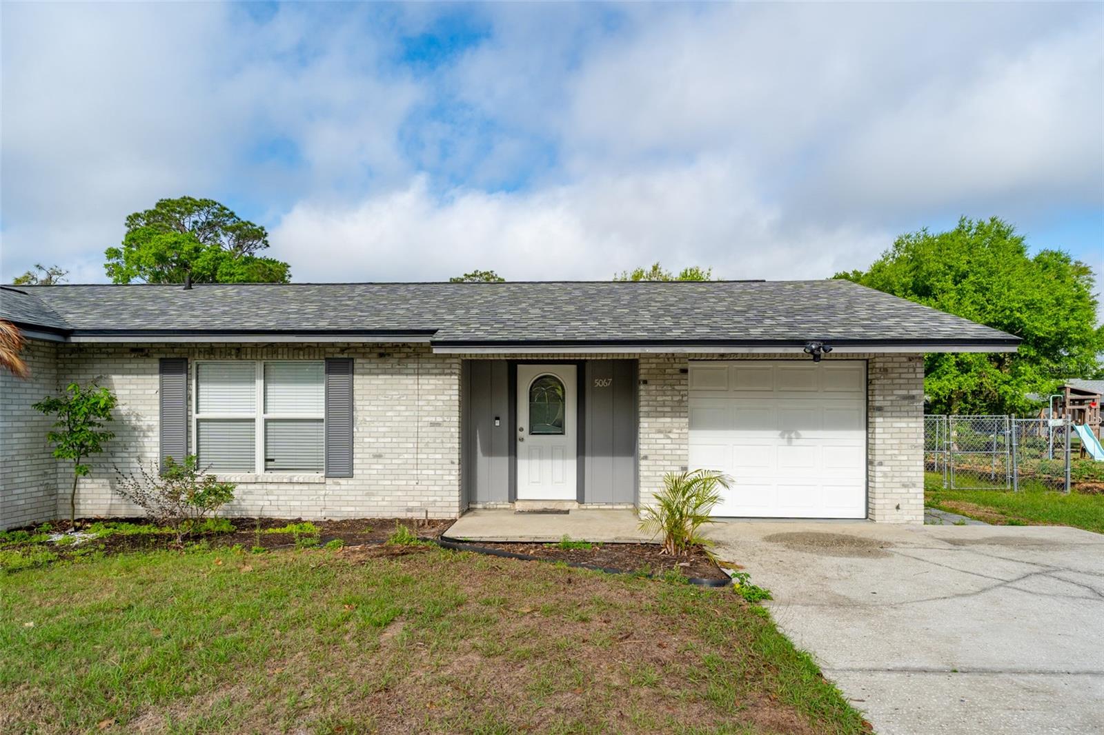 5067 Black Birch Trl Property Photo 5