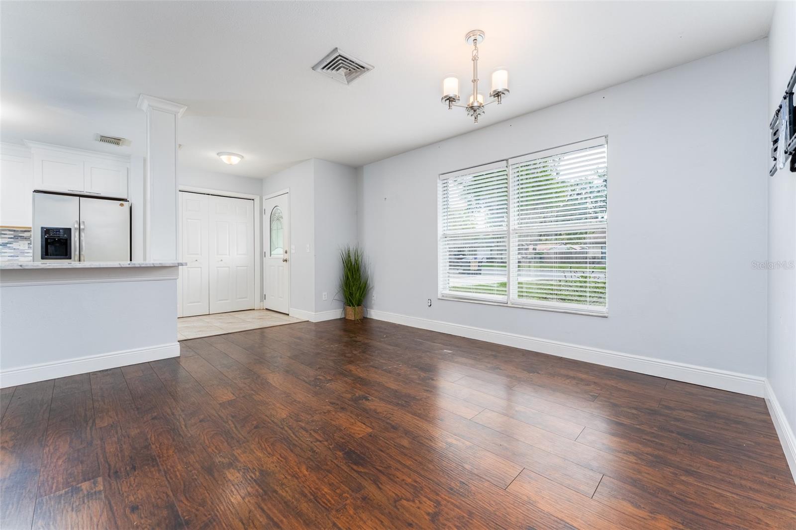 5067 Black Birch Trl Property Photo 8