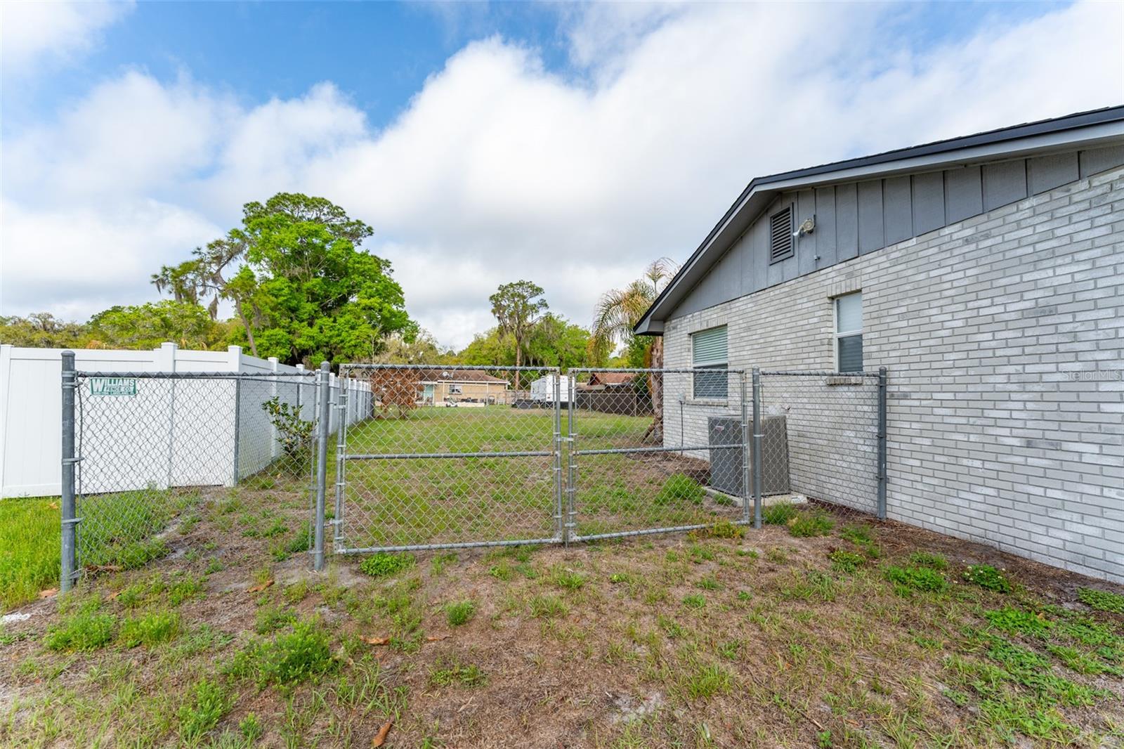 5067 Black Birch Trl Property Photo 34