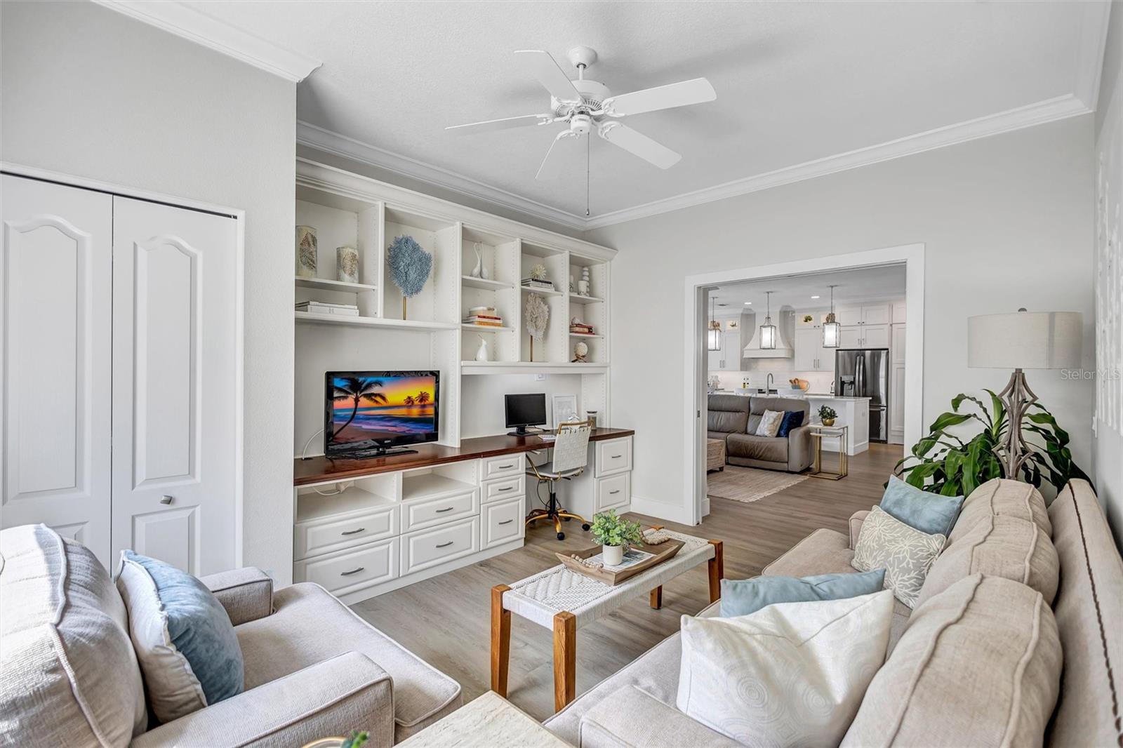 4039 Westbourne Cir Property Photo 18