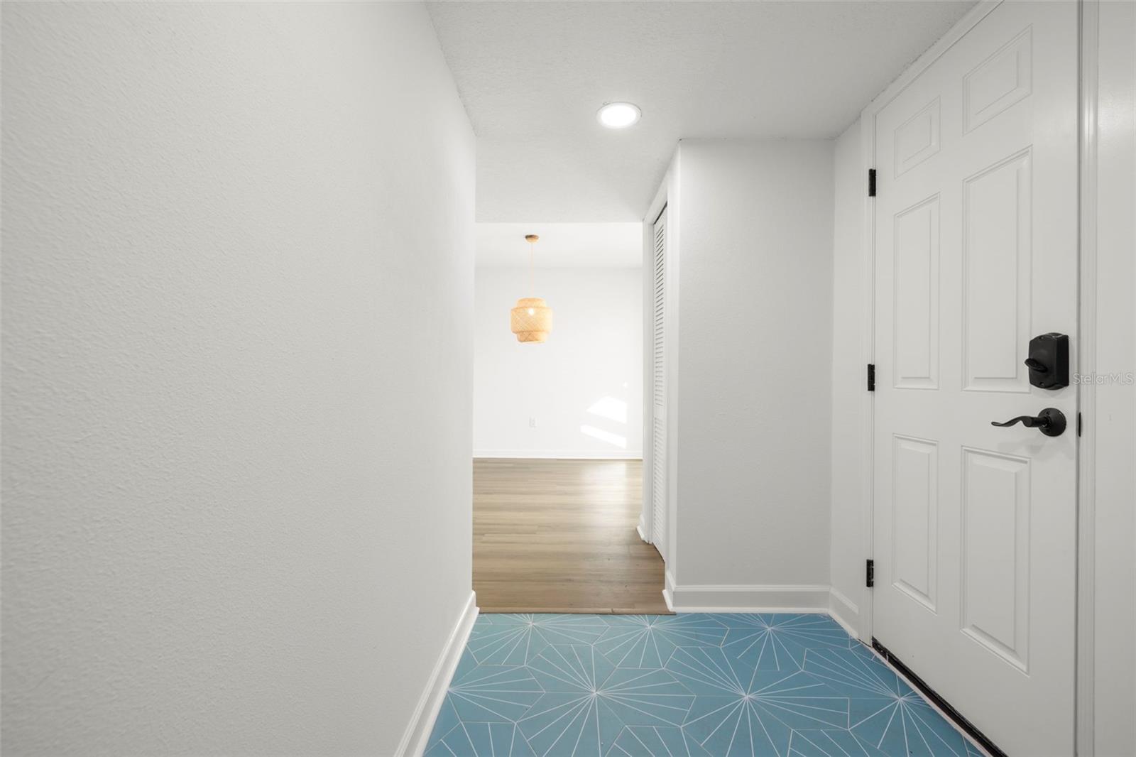 1 Windrush Blvd #19 Property Photo 7