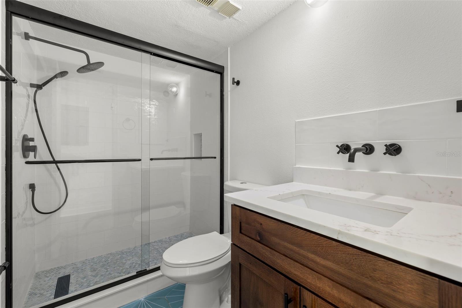 1 Windrush Blvd #19 Property Photo 30