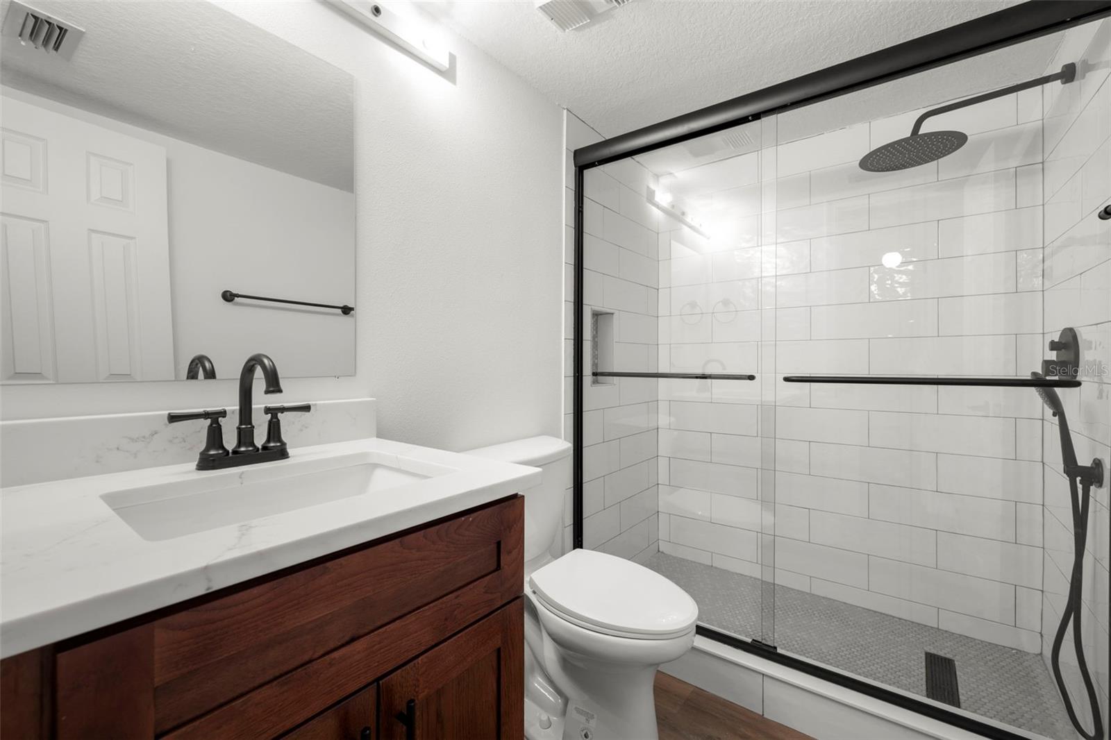 1 Windrush Blvd #19 Property Photo 32