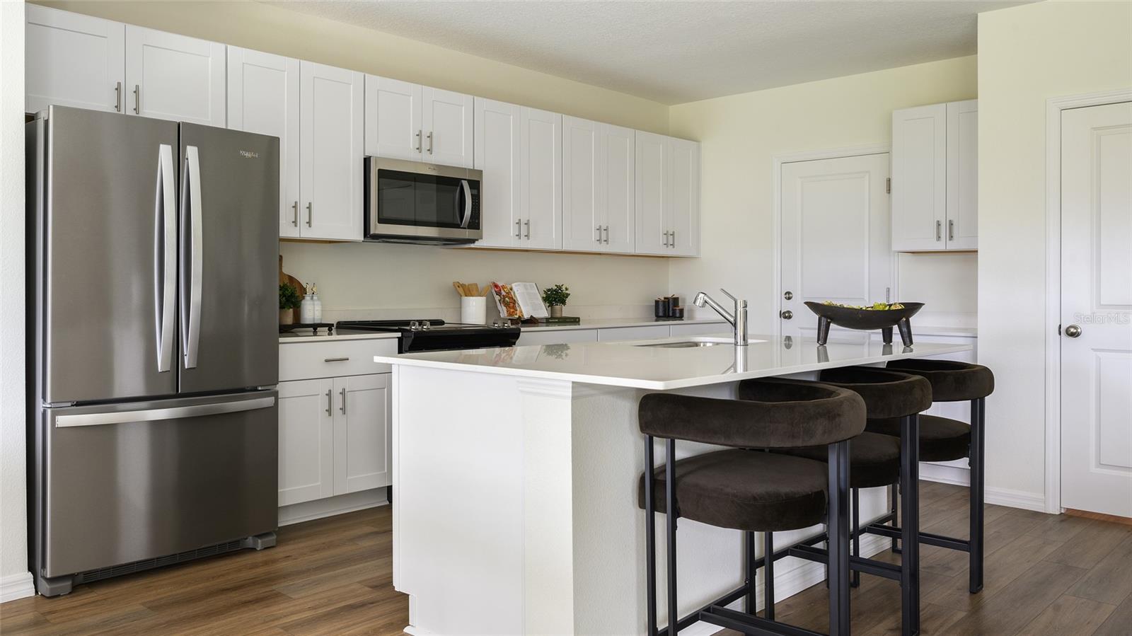 15228 Maude Landing Loop Property Photo 2