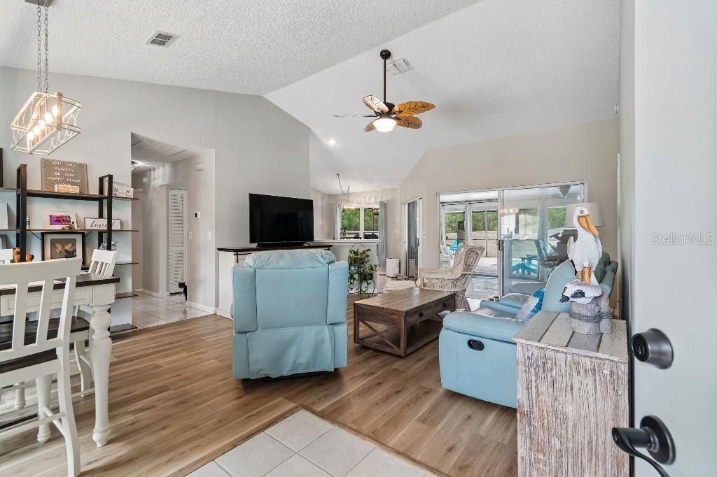 2035 E Del Webb Blvd Property Photo 8