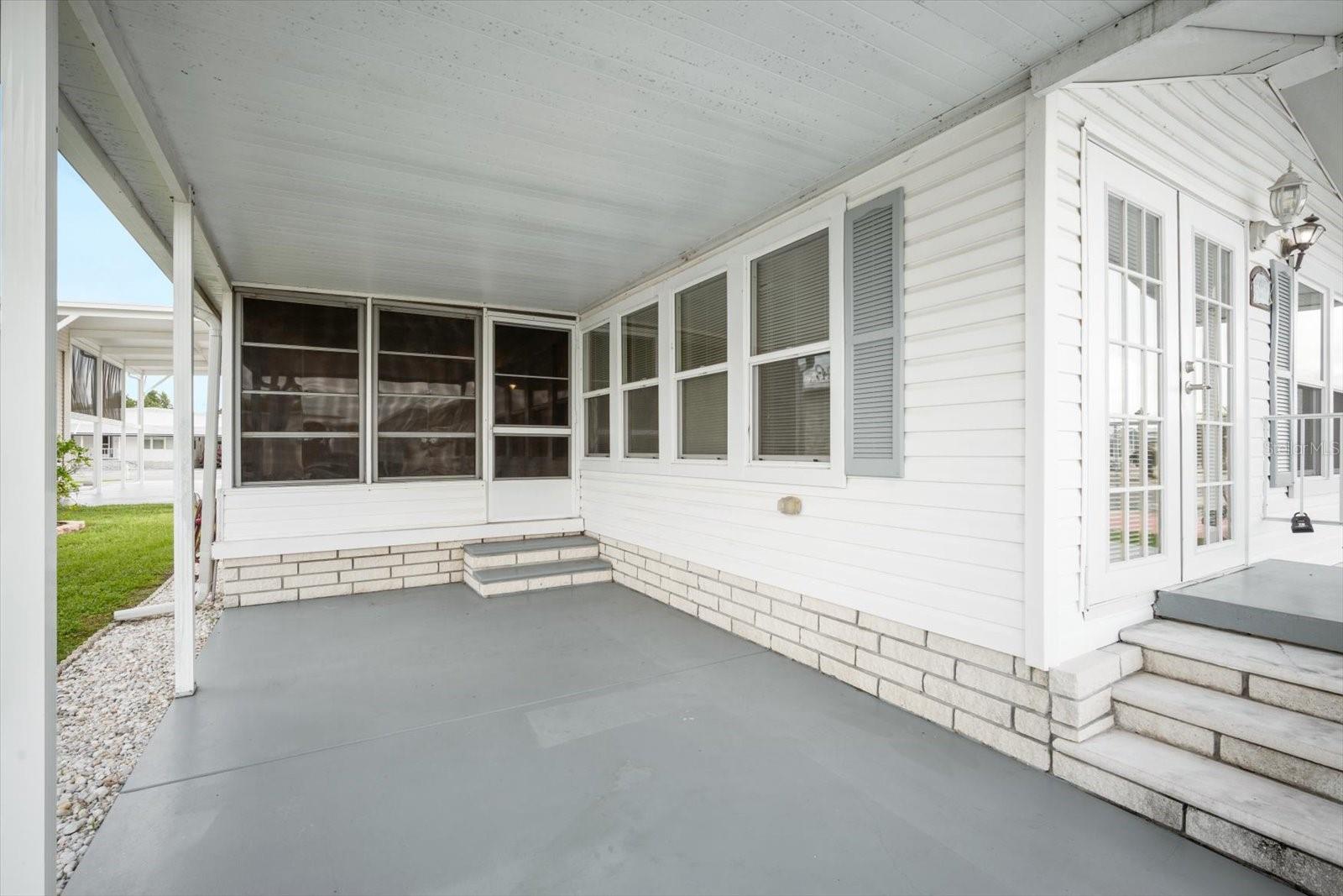35045 Cynthia Ave Property Photo 3