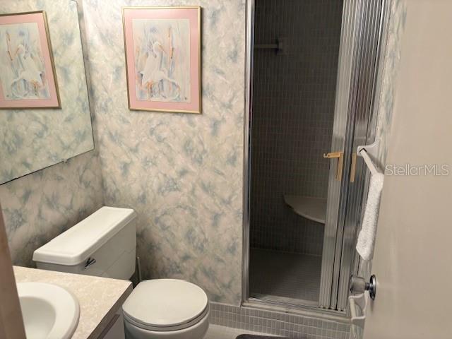 4700 Cove Cir #203 Property Photo 8