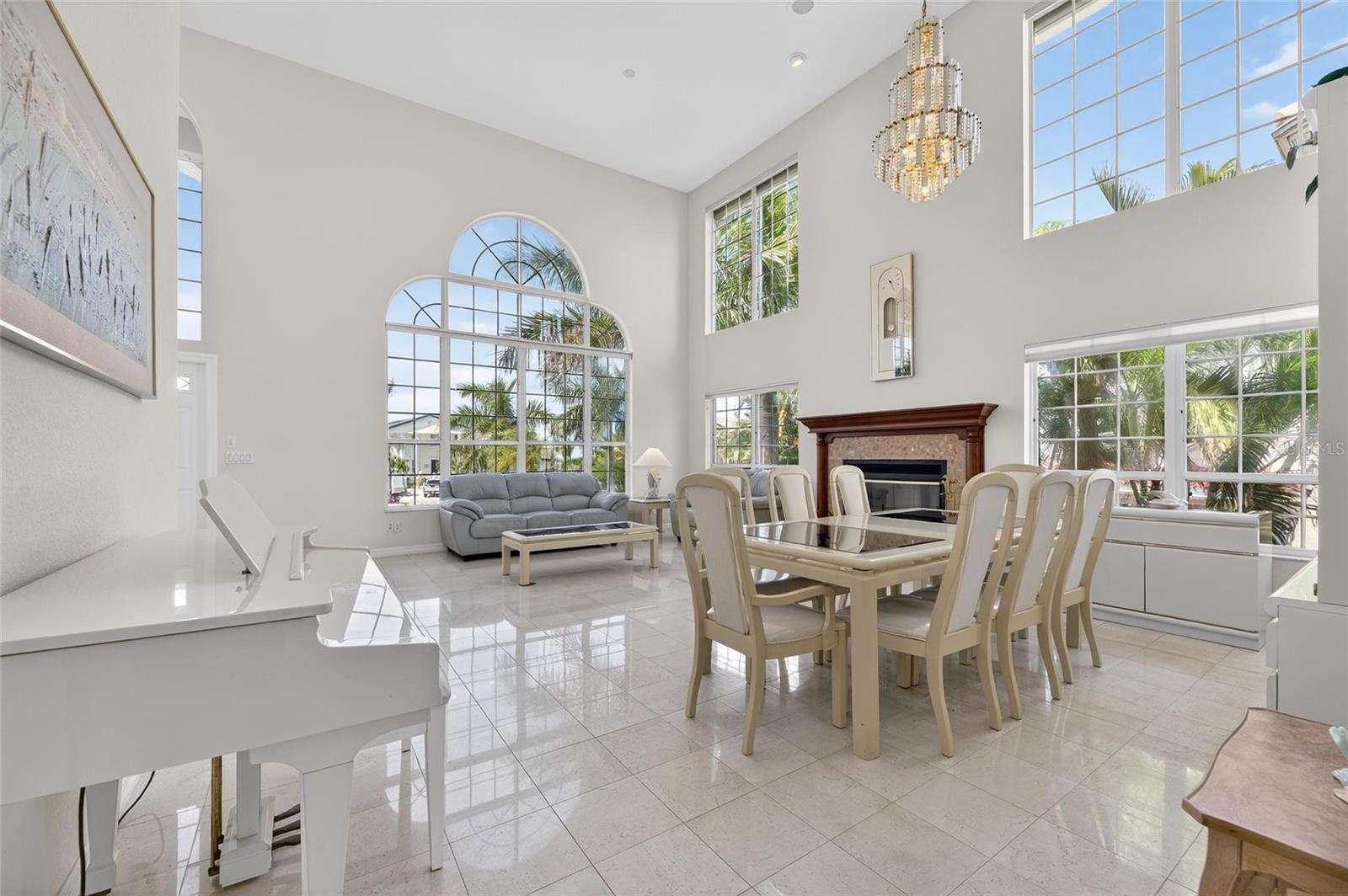 6107 Marbella Blvd Property Photo 13
