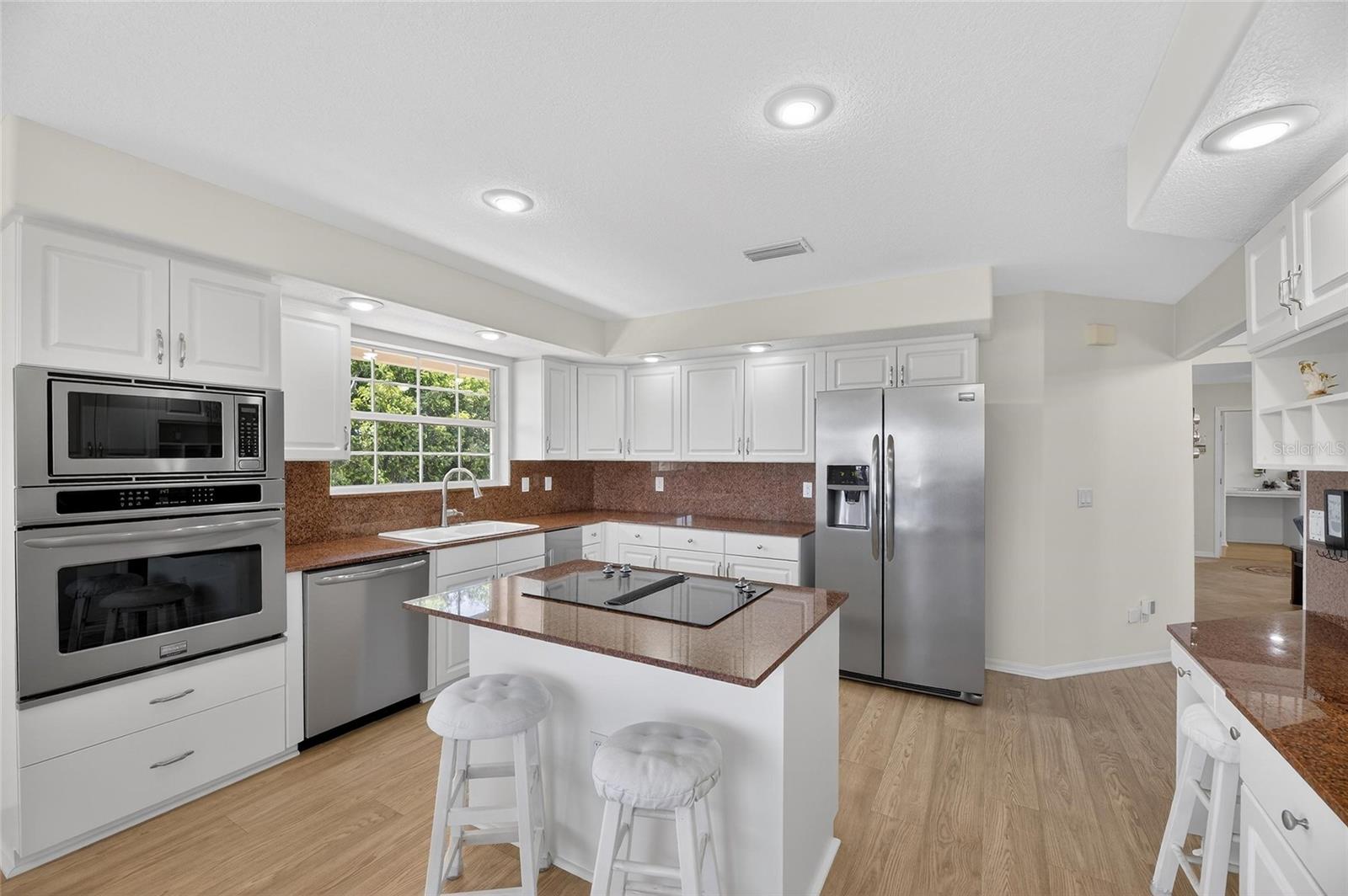 6107 Marbella Blvd Property Photo 23