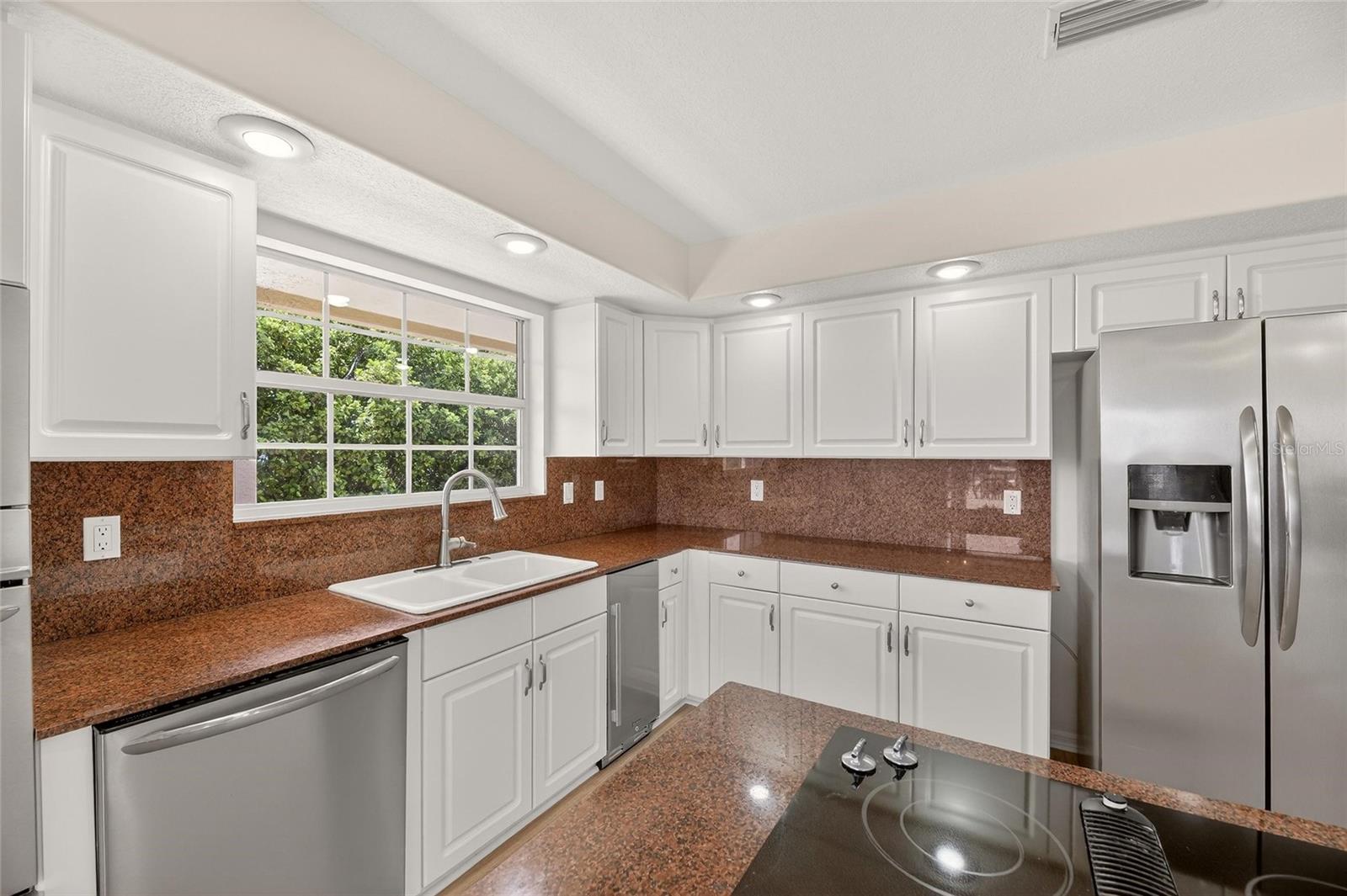 6107 Marbella Blvd Property Photo 24