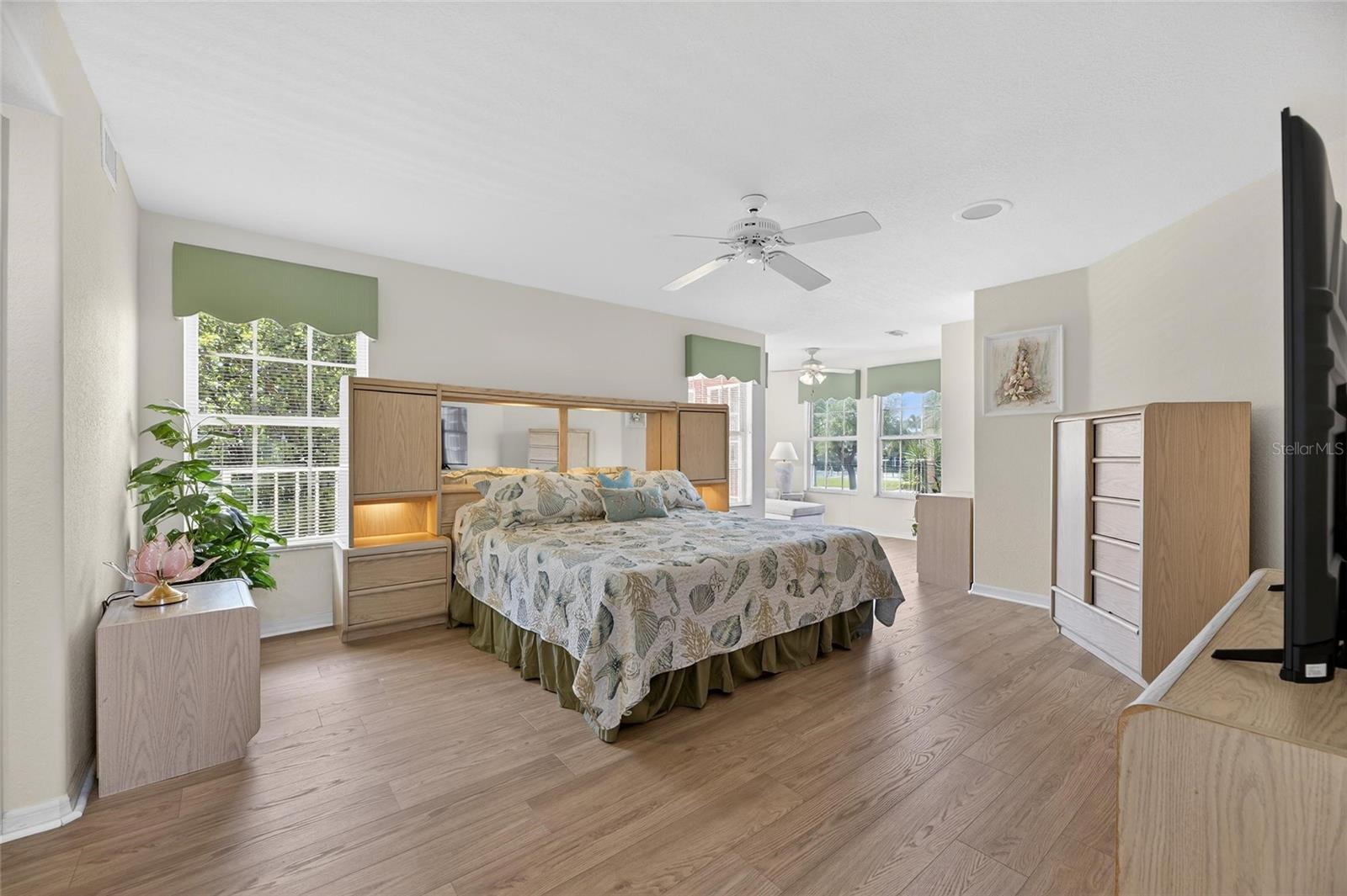6107 Marbella Blvd Property Photo 35