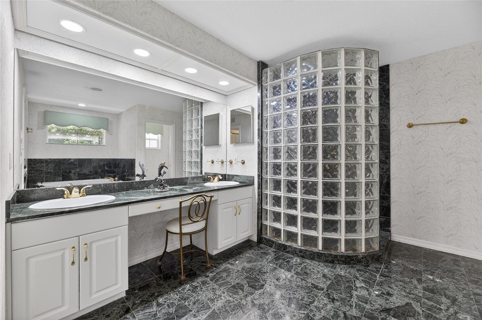 6107 Marbella Blvd Property Photo 38