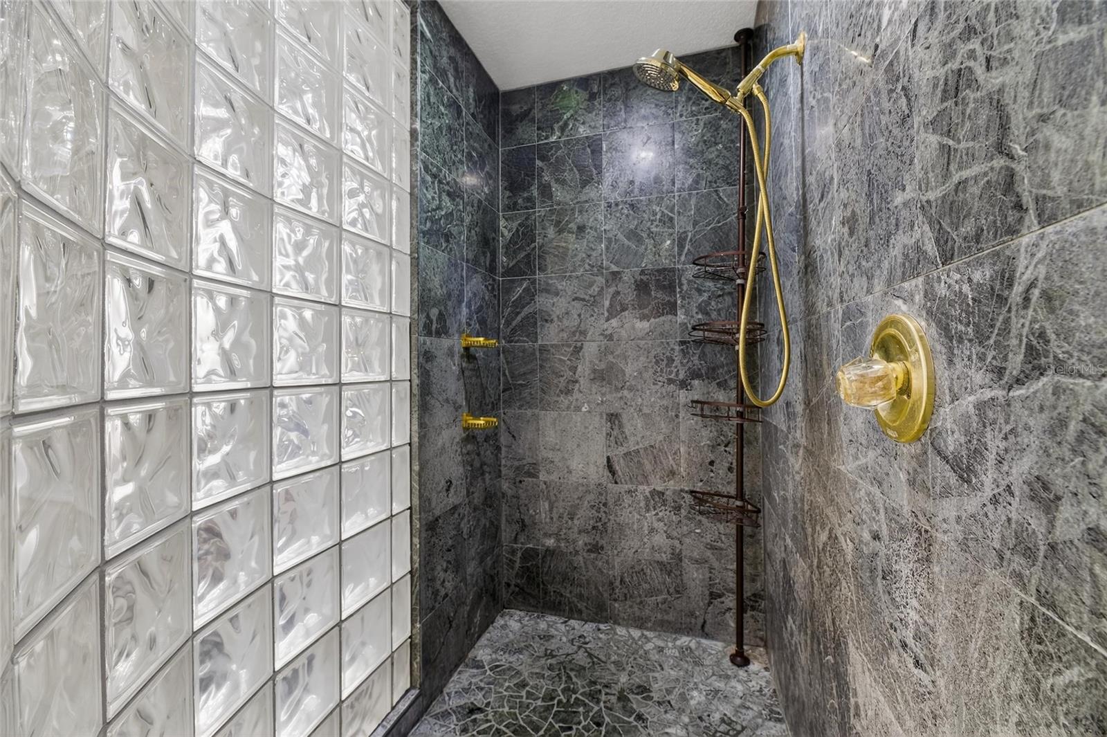 6107 Marbella Blvd Property Photo 39