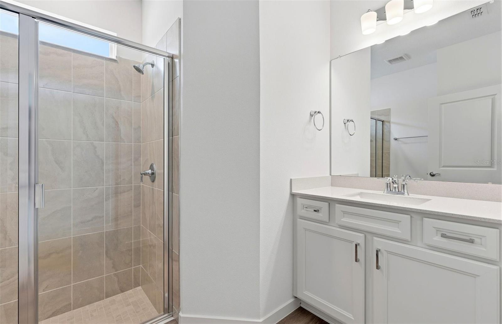 37821 Clinch Cir Property Photo 18