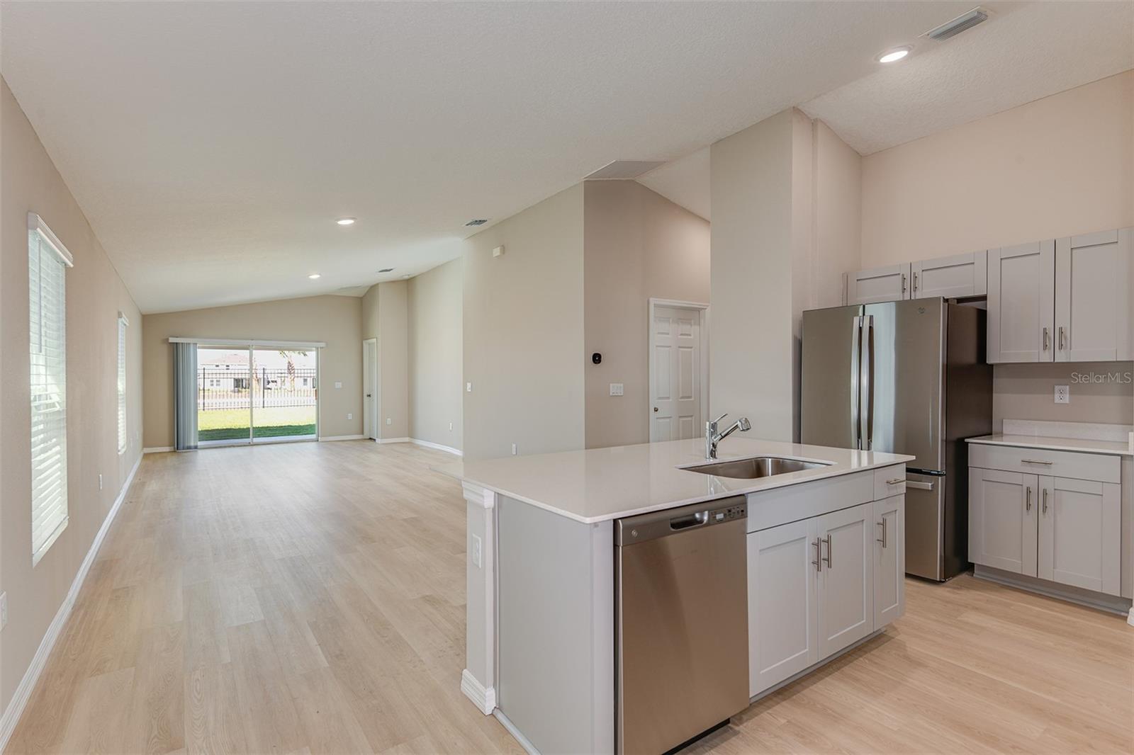 15250 Maude Landing Loop Property Photo 12