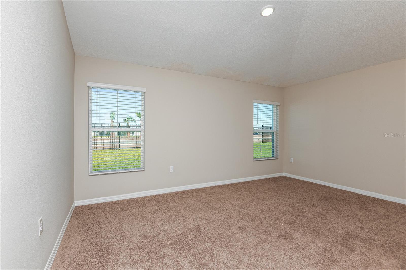 15250 Maude Landing Loop Property Photo 17