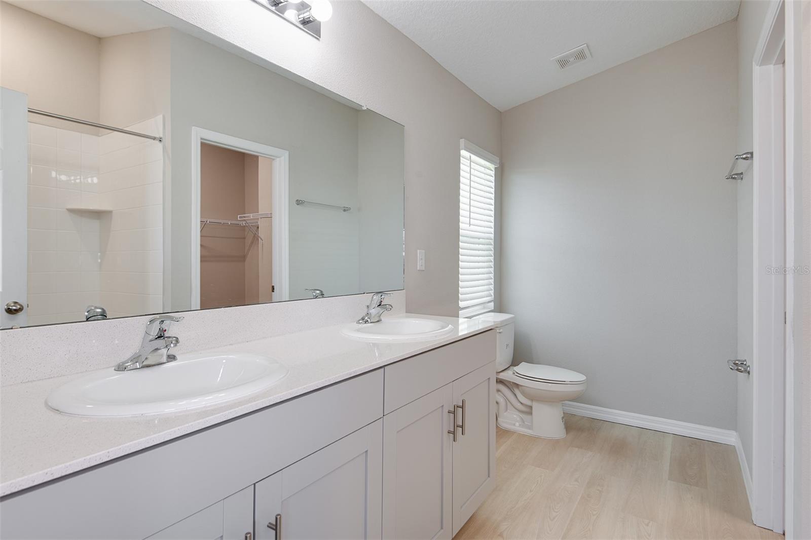 15250 Maude Landing Loop Property Photo 18