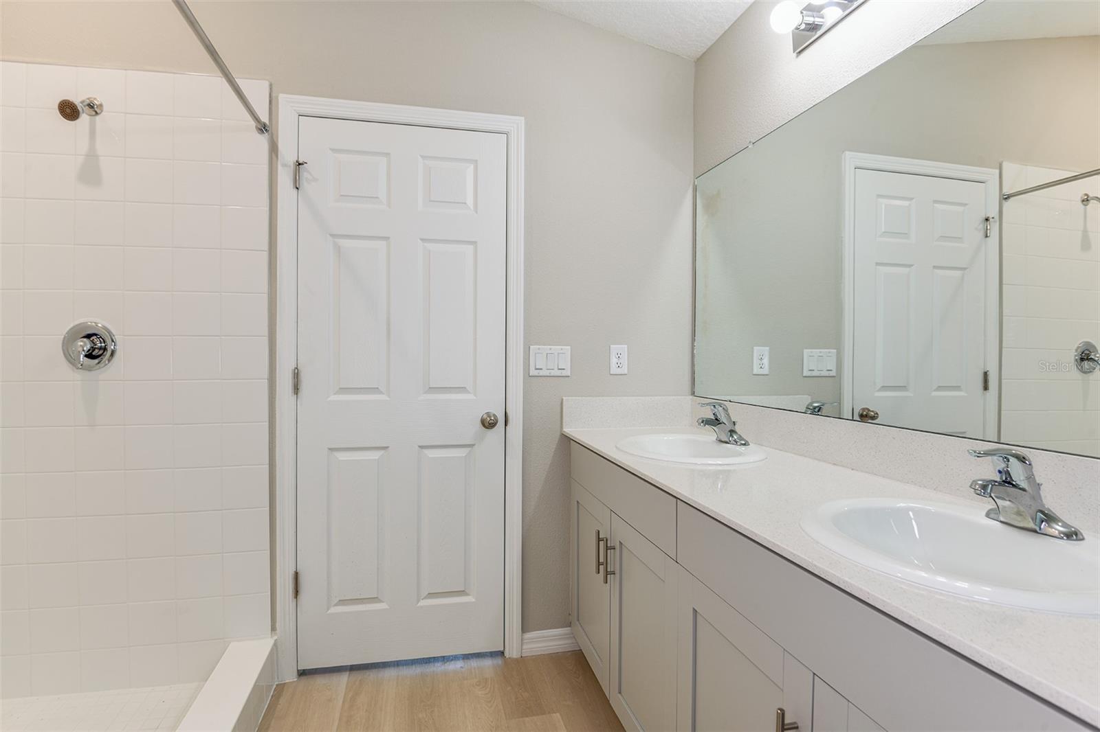 15250 Maude Landing Loop Property Photo 19