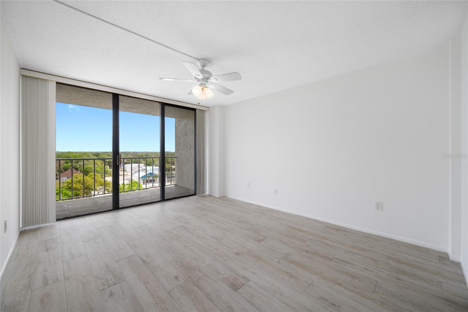 500 N Osceola Ave #810 Property Photo 13