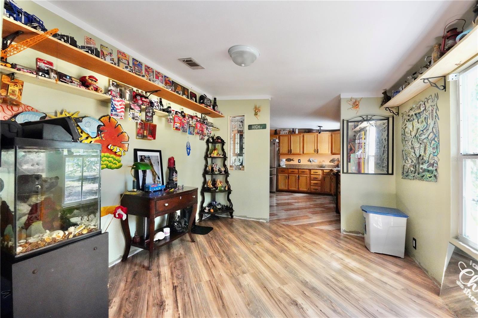7494 Gordon Loop Property Photo 6