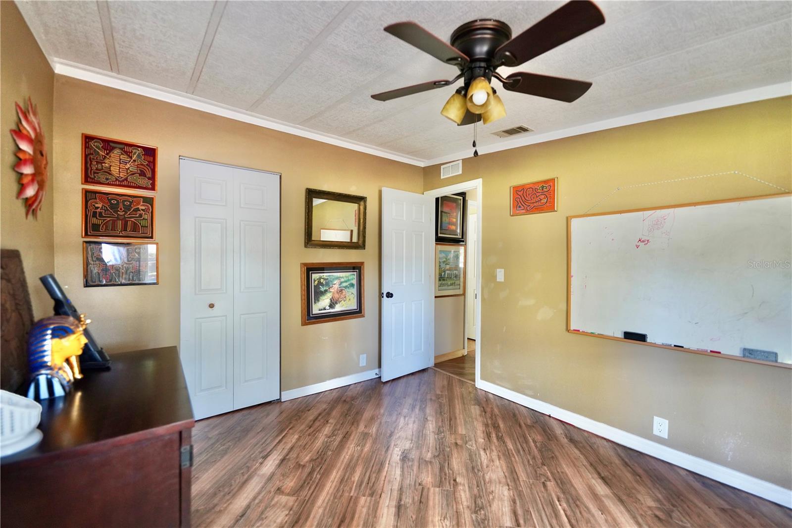 7494 Gordon Loop Property Photo 8