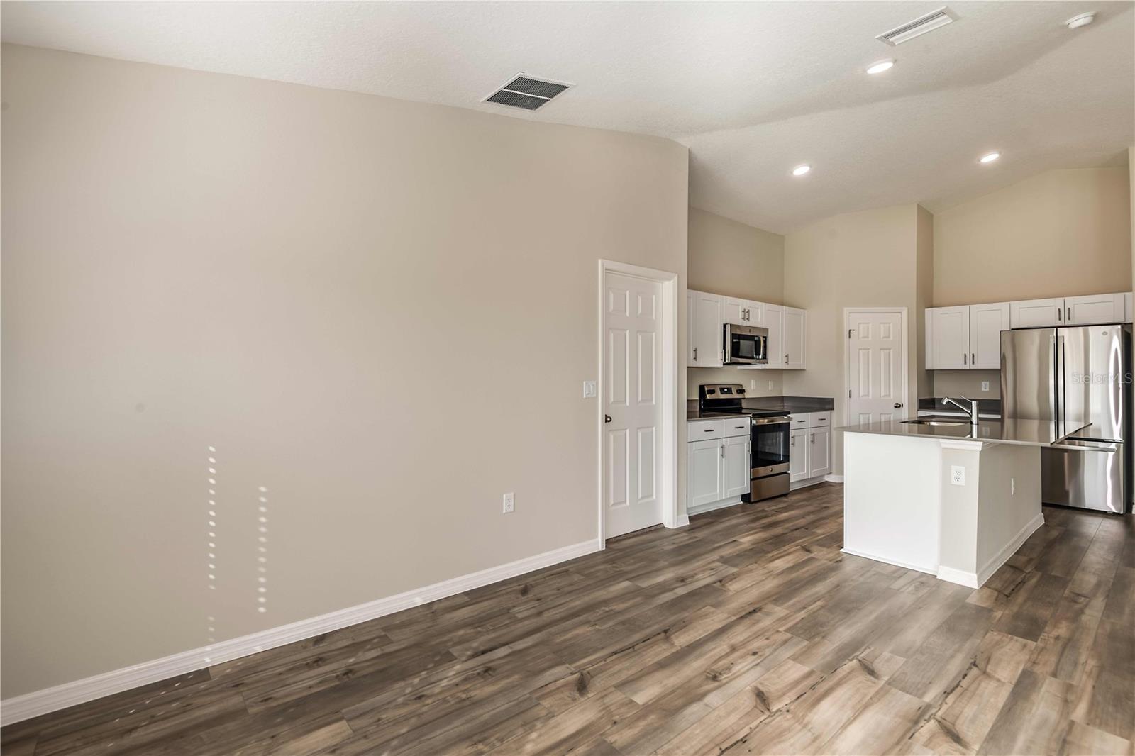 5848 Heaven Rd Property Photo 10