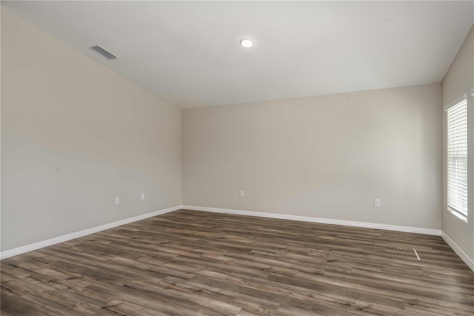 5848 Heaven Rd Property Photo 16