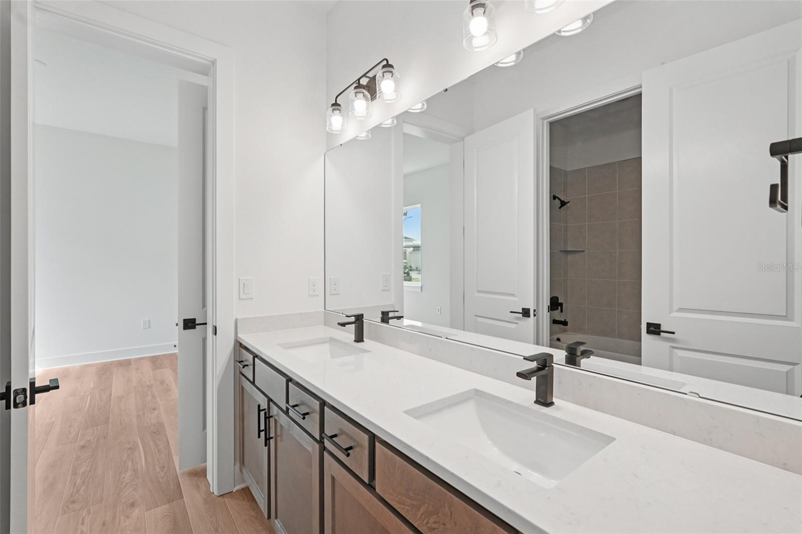 12652 Ivory Tusk Ln Property Photo 17