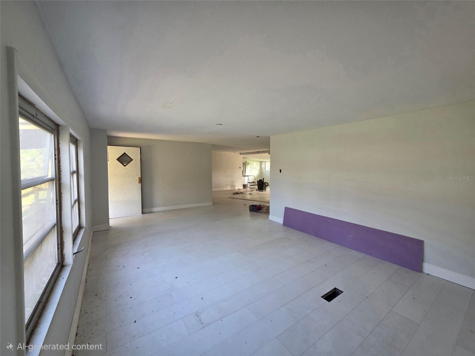 37414 Northside Dr Property Photo 3